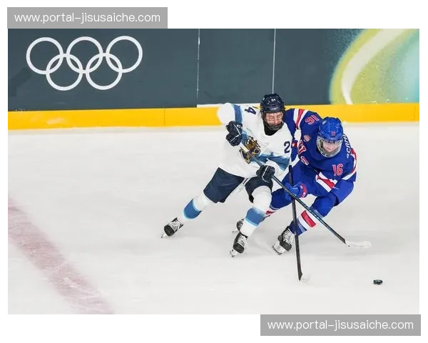 守门员出球体系成突破口 芬兰女子冰球大胜暴露日本队防线问题