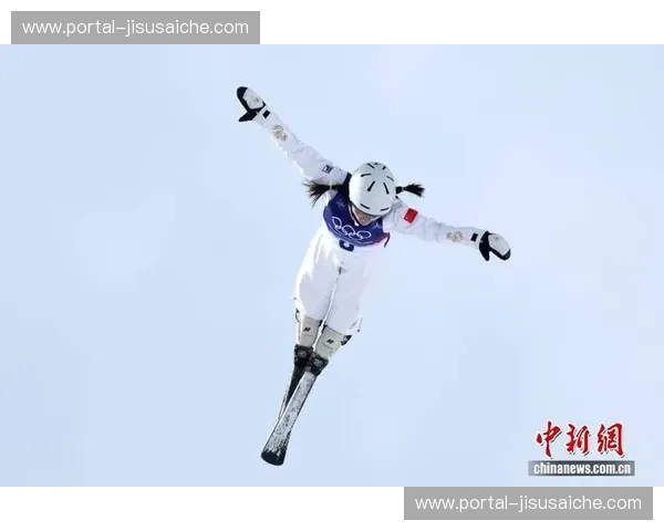 自由式滑雪邵琪女子空中技巧摘铜 助力队伍包揽奖牌 自由式滑雪邵琪女子空中技巧摘铜 助力队伍包揽奖牌